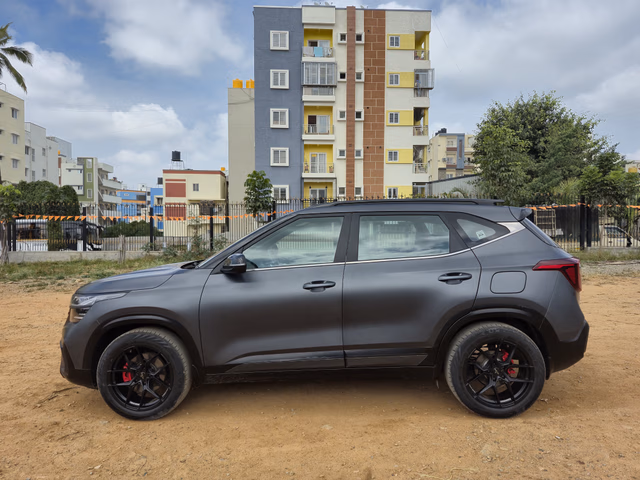 Kia Kia Seltos view 5