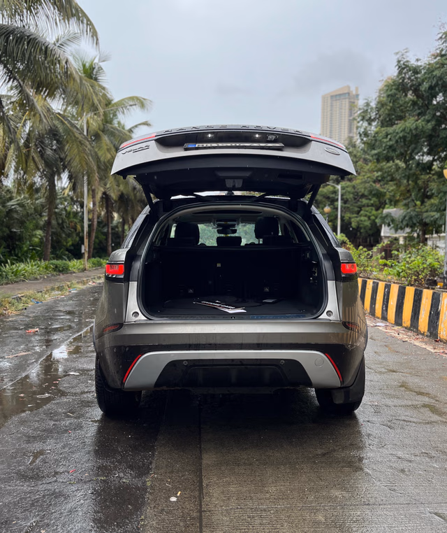 Land Rover Land Rover Range Rover Velar view 3
