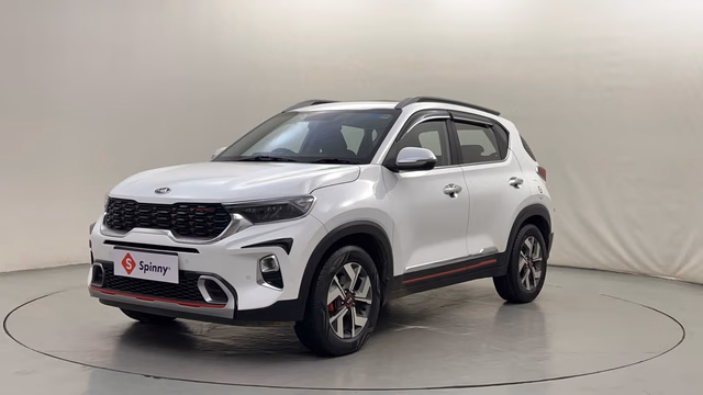 Kia Kia Seltos view 2