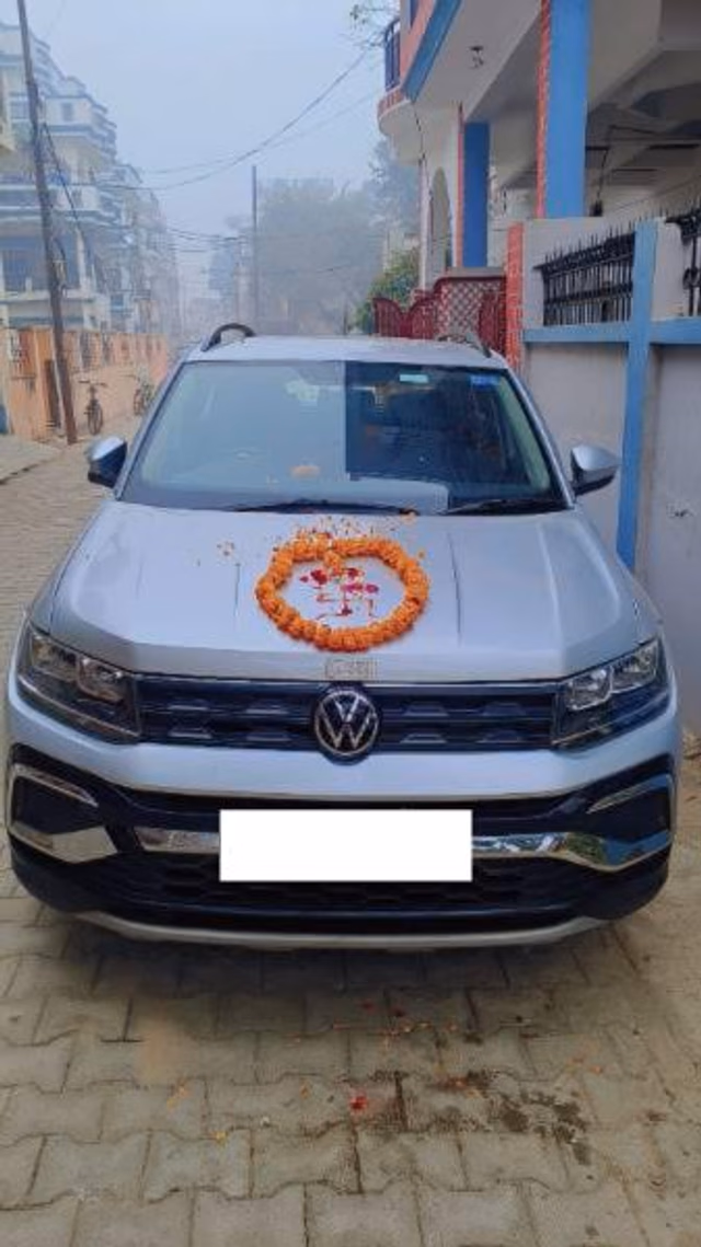 Volkswagen Volkswagen Taigun view 3