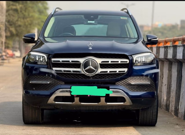 Mercedes-Benz Mercedes-Benz GLS view 2