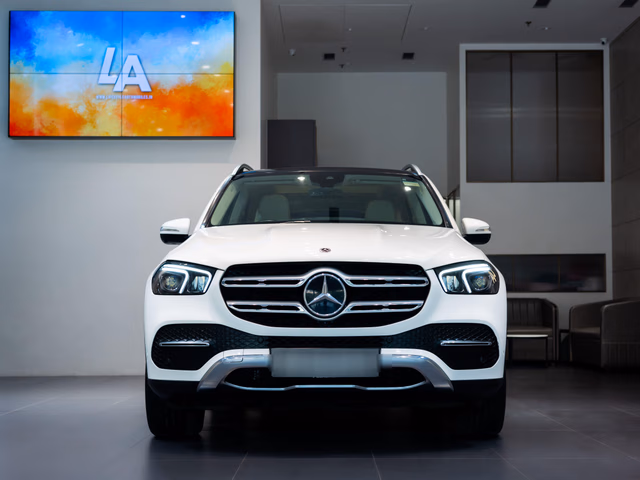 Mercedes-Benz Mercedes-Benz GLE view 5