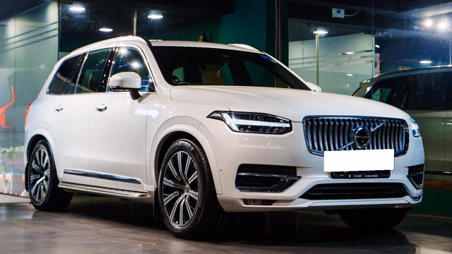 Volvo Volvo XC90 view 3