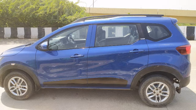 Renault Renault Triber view 5