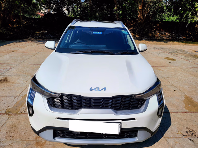 Kia Kia Sonet view 2
