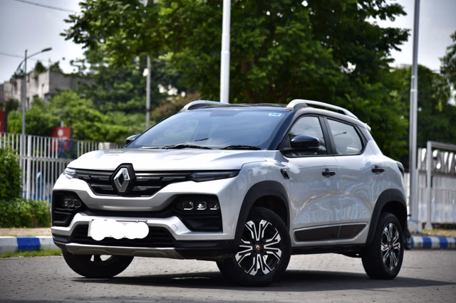 Renault Renault Kiger view 2