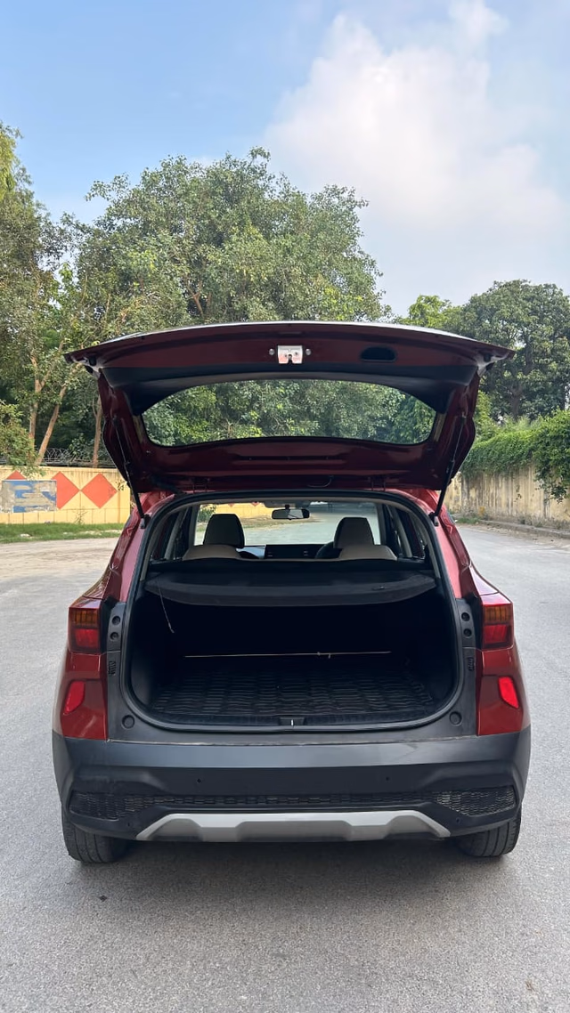 Kia Kia Seltos view 3