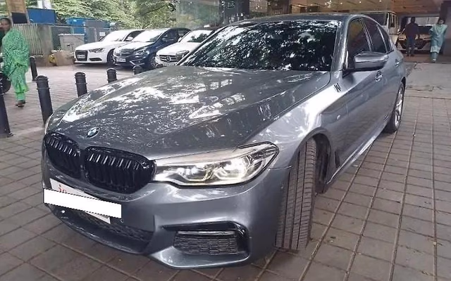 BMW BMW M Series view 2