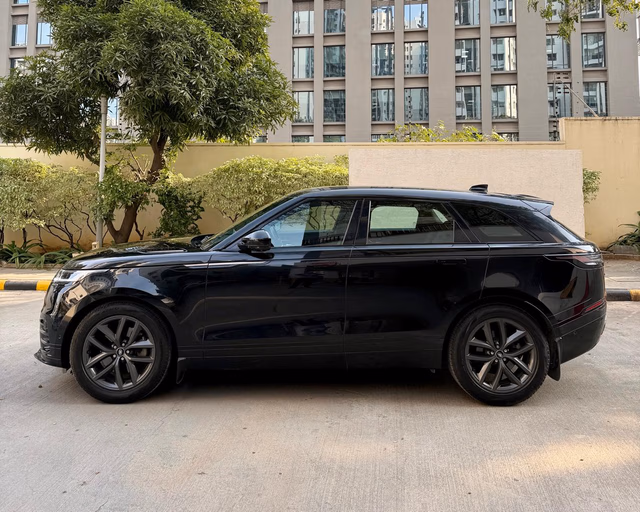 Land Rover Land Rover Range Rover Velar view 5