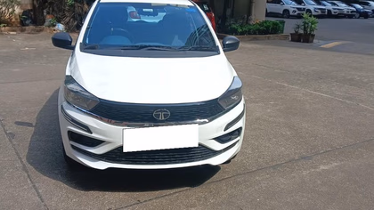 2025 Tata Tata Tiago