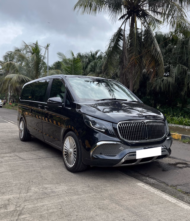 Mercedes-Benz Mercedes-Benz V-Class view 2