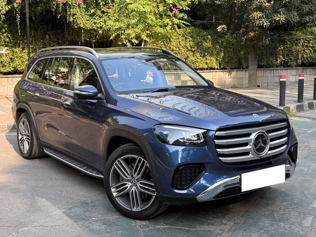 Mercedes-Benz Mercedes-Benz GLS view 2