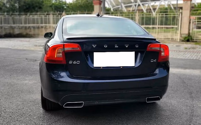 Volvo Volvo S60 view 4