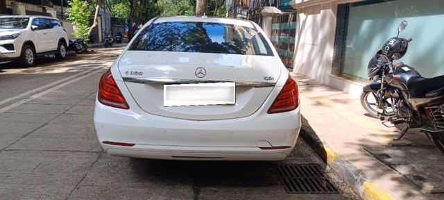 Mercedes-Benz Mercedes-Benz S-Class view 2