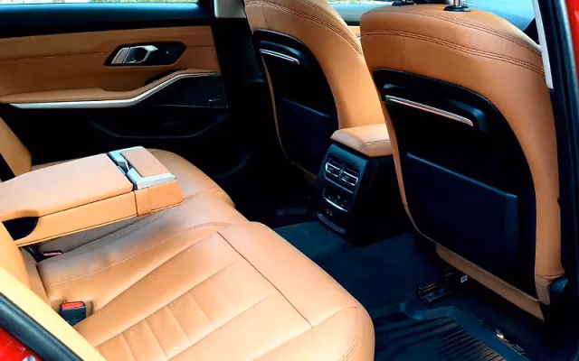 BMW BMW 3 Series Long Wheelbase view 4