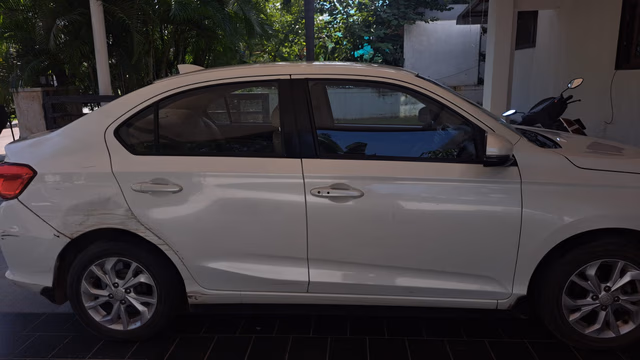 Honda Honda Amaze view 3