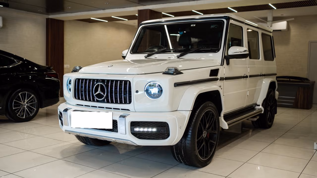 Mercedes-Benz Mercedes-Benz G-Class view 4