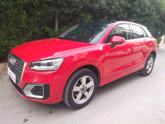 Audi Audi Q2 view 2
