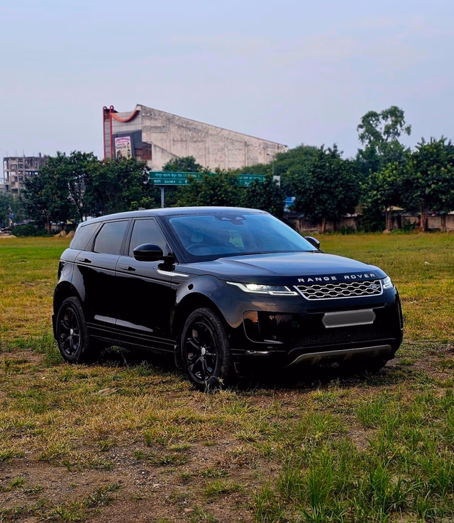 Land Rover Land Rover Range Rover Evoque view 2