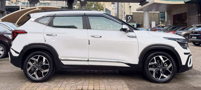 Kia Kia Seltos view 5