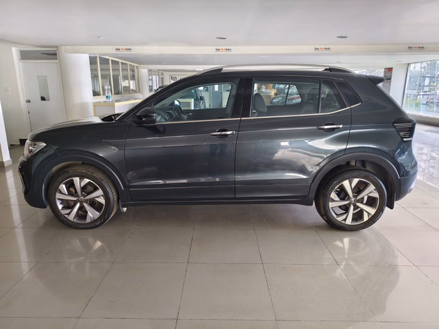 Volkswagen Volkswagen Taigun view 5