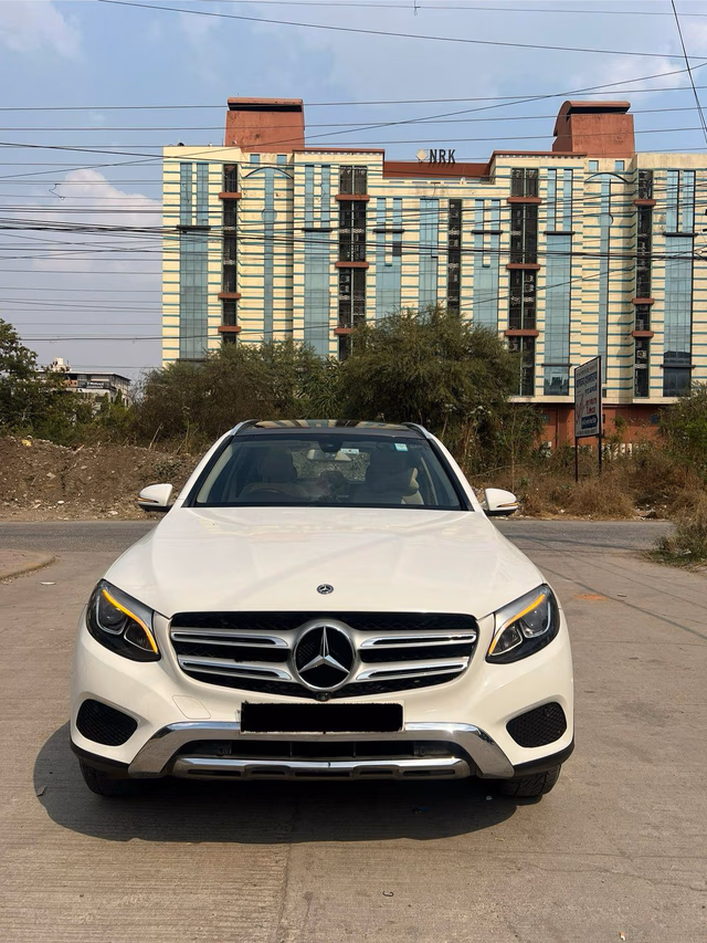 Mercedes-Benz Mercedes-Benz GLC view 5