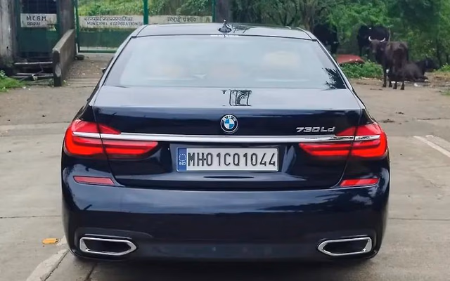 BMW BMW M Series view 4