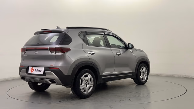 Kia Kia Seltos view 5