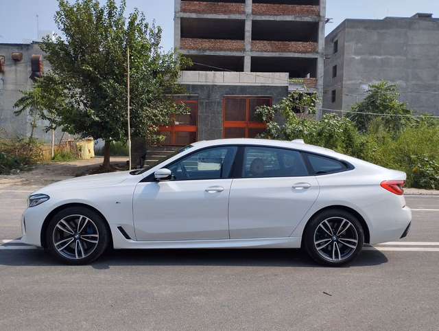 BMW BMW 6 Series view 5