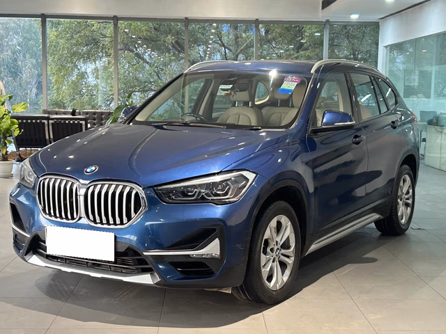 BMW BMW X1 view 5