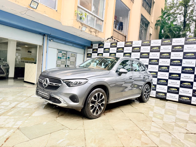 Mercedes-Benz Mercedes-Benz GLC view 4