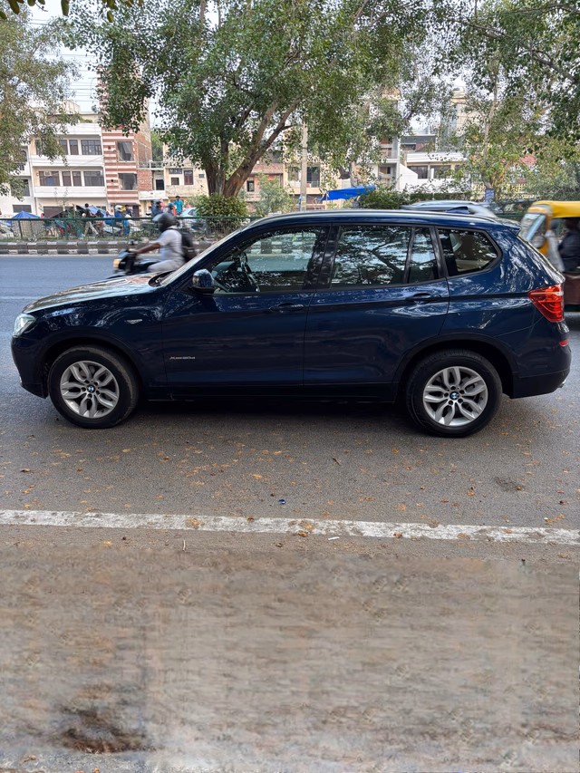BMW BMW X3 view 5