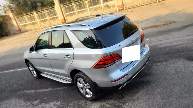 Mercedes-Benz Mercedes-Benz GLE view 5