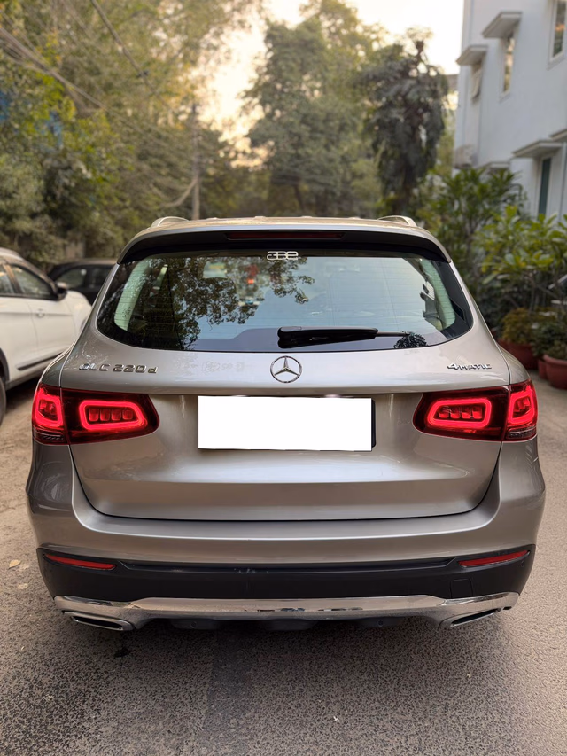 Mercedes-Benz Mercedes-Benz GLC view 3