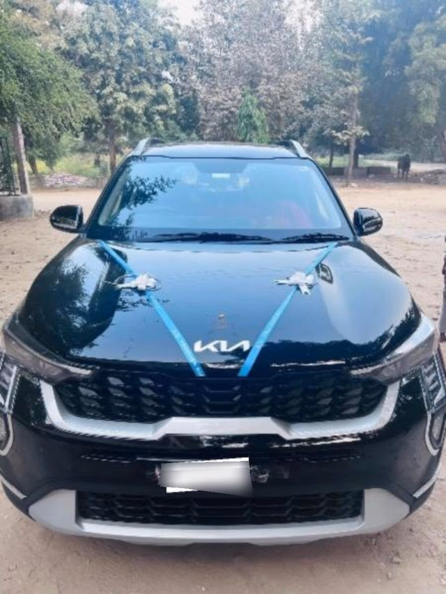 Kia Kia Sonet view 2