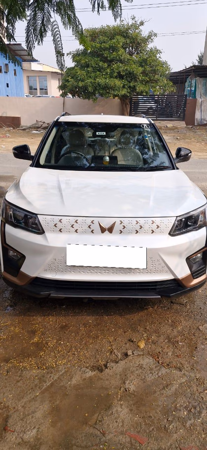 2024 Mahindra Mahindra XUV400 EV