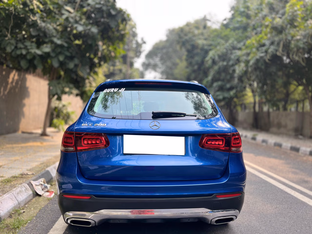 Mercedes-Benz Mercedes-Benz GLC view 4