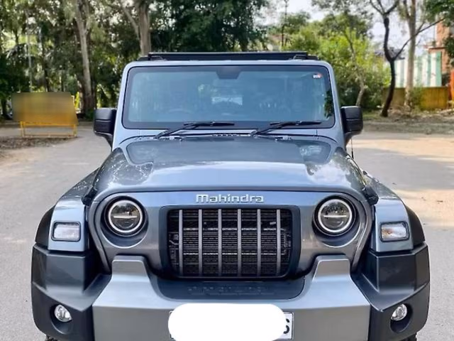 Mahindra Mahindra Thar view 2