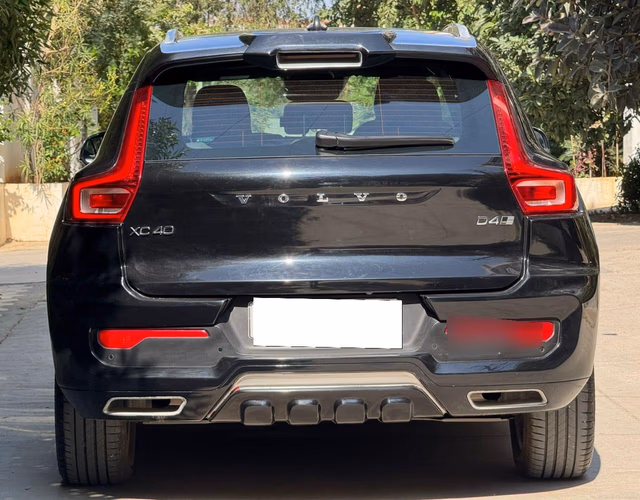 Volvo Volvo XC40 view 4