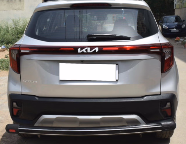 Kia Kia Seltos view 4