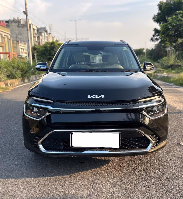 Kia Kia Carens view 5