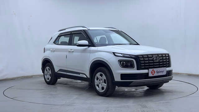 Hyundai Hyundai Venue view 3