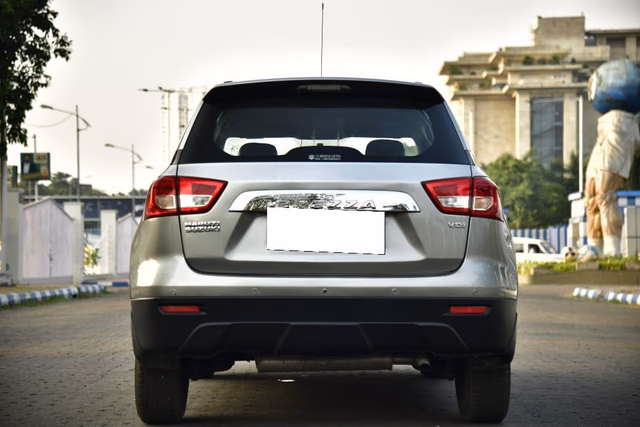 Maruti Maruti Vitara Brezza view 4