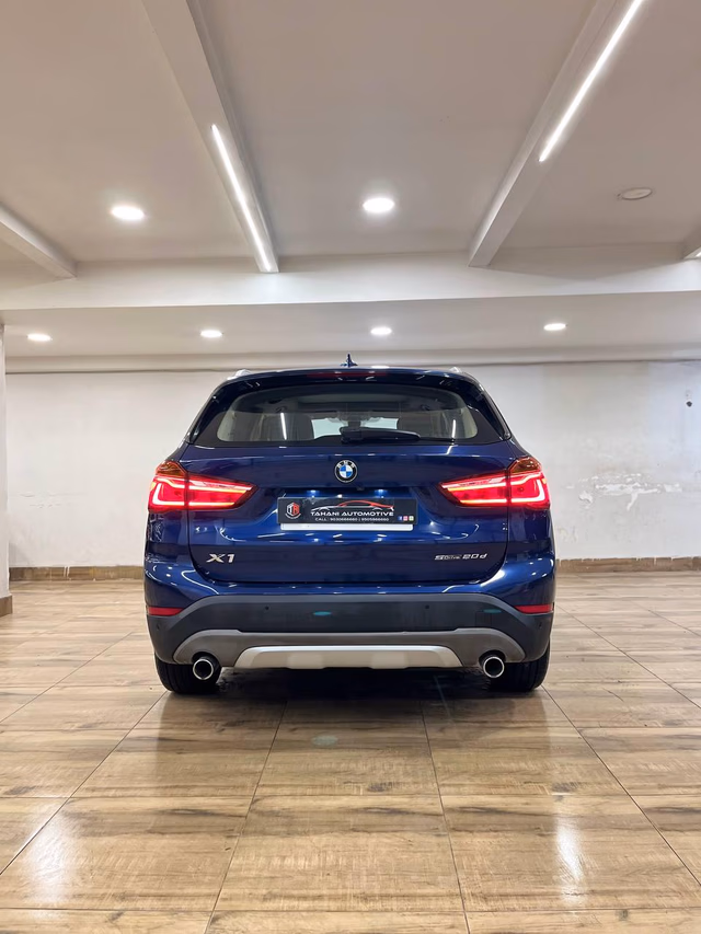 BMW BMW X1 view 5