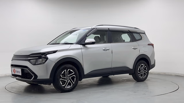 Kia Kia Carens view 2