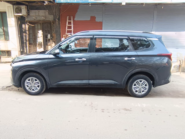 Kia Kia Carens view 5