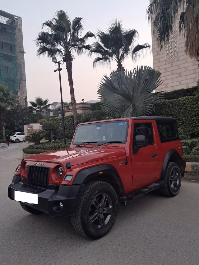 Mahindra Mahindra Thar view 2