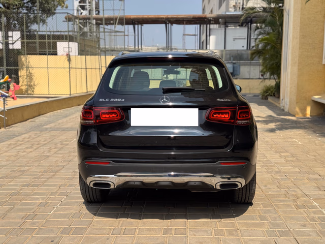 Mercedes-Benz Mercedes-Benz GLC view 4