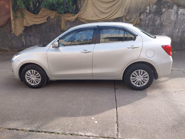 Maruti Maruti Swift Dzire view 5