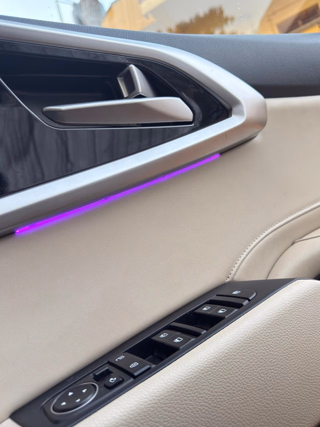 Kia Kia Carens view 4